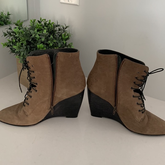 Made in Italy 🇮🇹 Leather booties size 8 - Picture 3 of 6